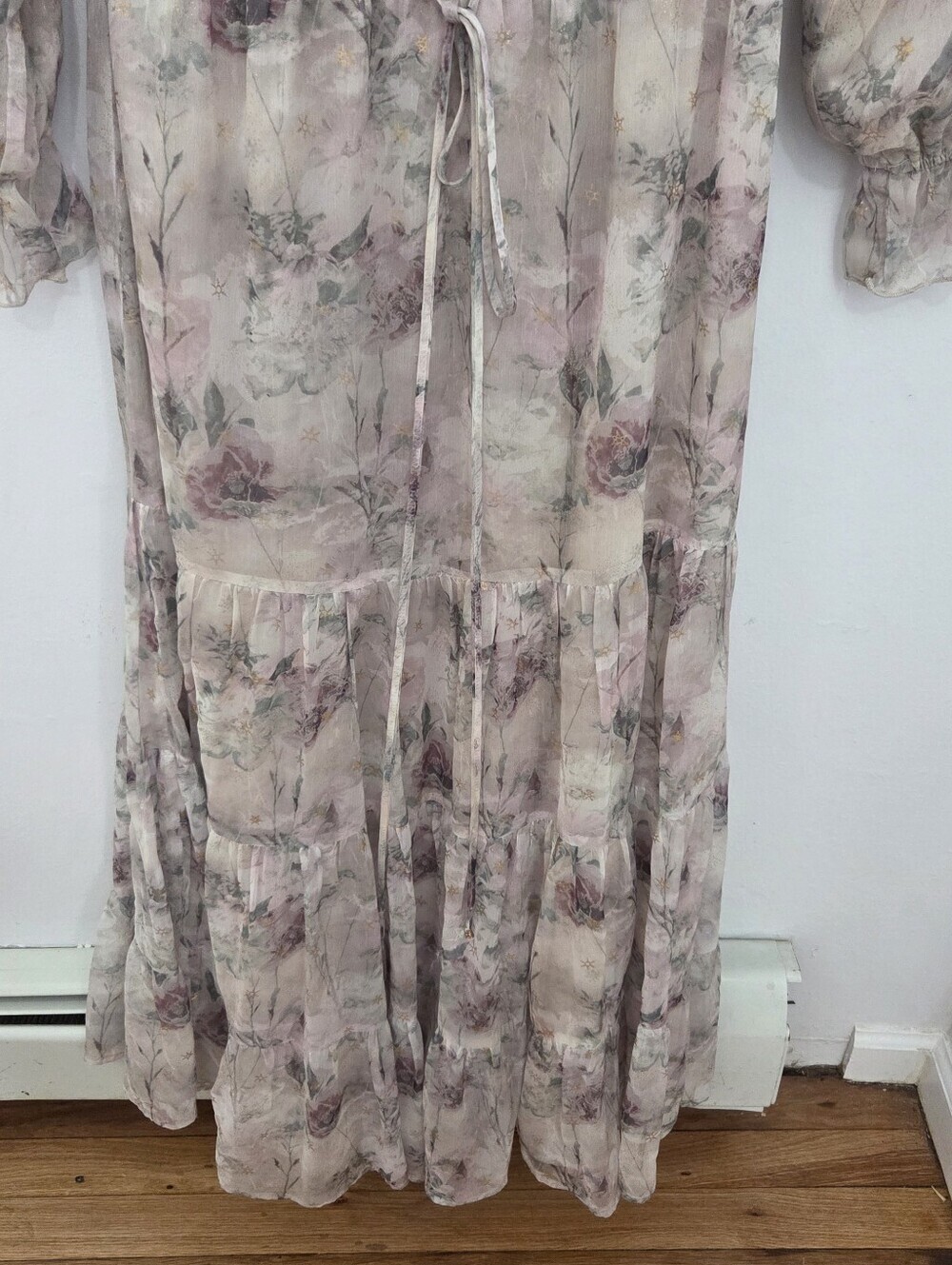 Legally Red Floral Maxi Dress - Picture 4 of 6
